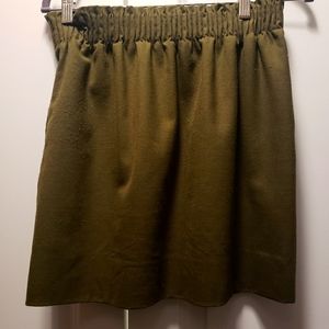 Olive Green Elastic Waist Skirt w/pockets! J crew